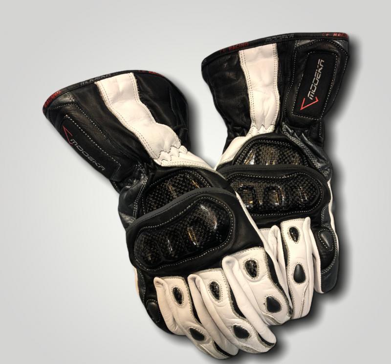 Modeka Sportie bőr motoros kesztyű teszt - Image 3