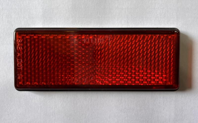 Fényvisszaverő Prizma