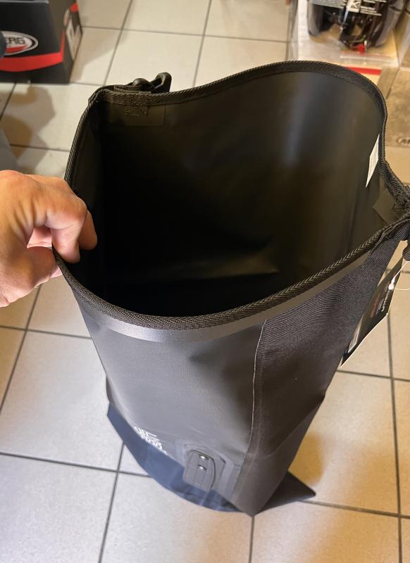 Vízálló hengertáska 60 liter - Image 2