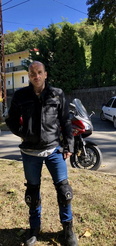 Forcefield AR külső térdvédő teszt