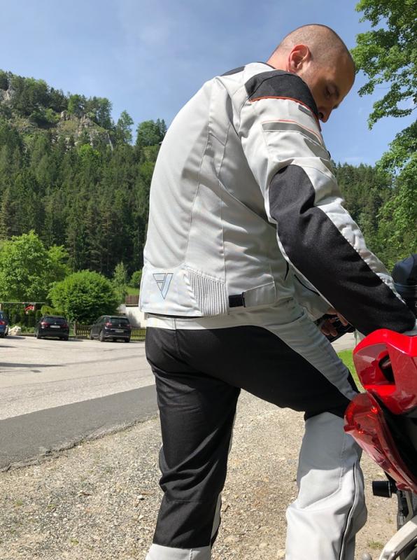 Modeka Upswing kabát és nadrág teszt - Image 3