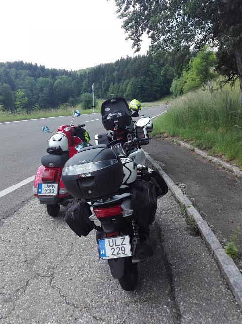 NYEREGTÁSKA, HENGERTÁSKA ÉS COMBTÁSKA TESZT- TARTÓSTESZT